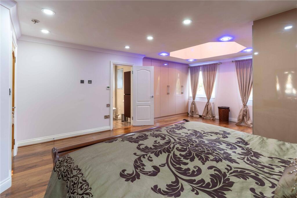 Principal Bedroom