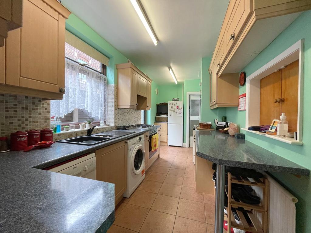 Kitchen/Breakfast Ro