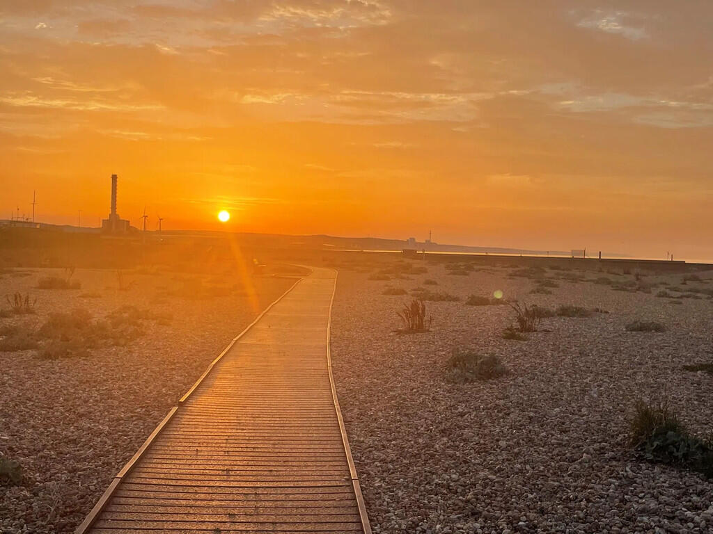 sunset_1742300555...