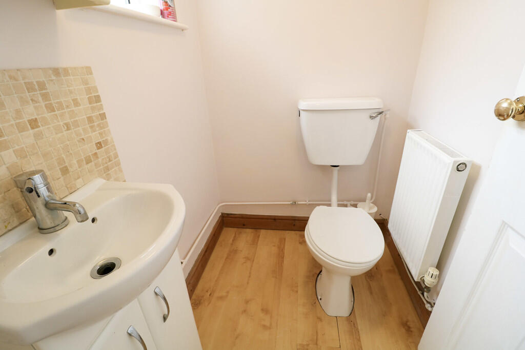 Dowstairs WC