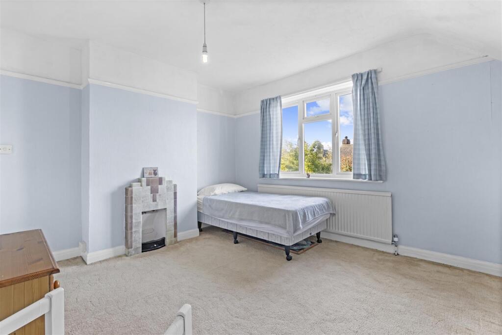 bedroom two #3.jpg