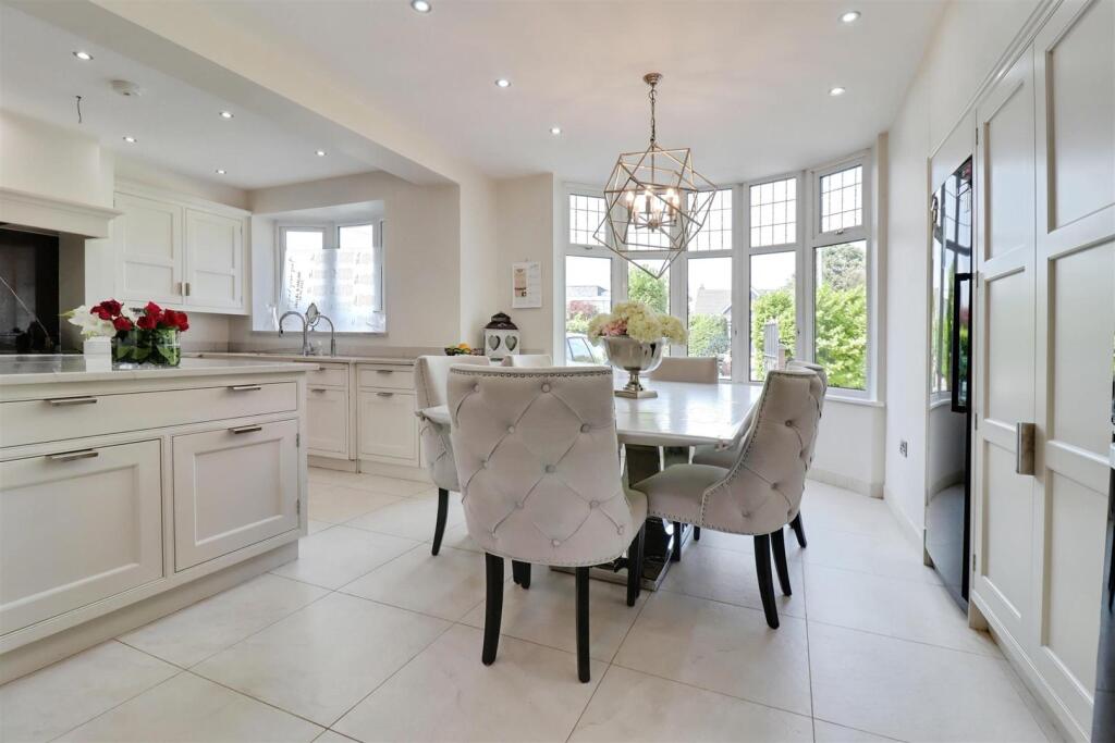 user_edited_photo-804e5320_user-edited-767da232-66