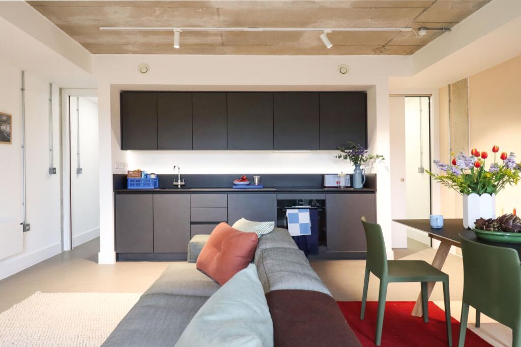 BRUNSWICK SHOOT 2024-2185 copy 2