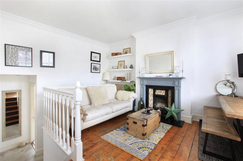 property in Foulser Road, 
Tooting Bec, SW17