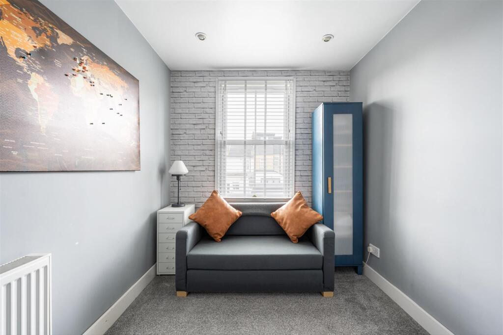 Second-Bedroom-2.jpg