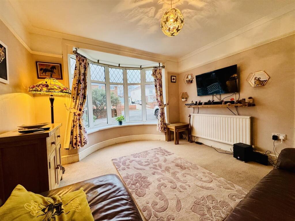 ANOTHER ROOM ASPECT