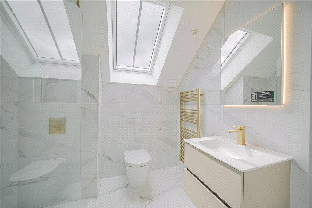 Bed 2 En-Suite