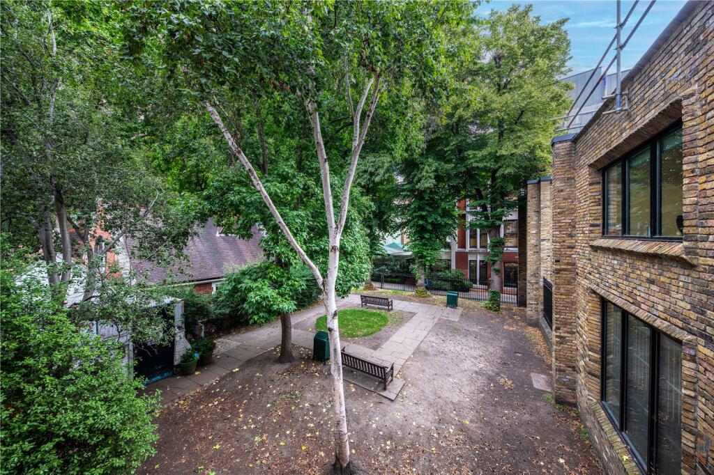 St Mary Gardens