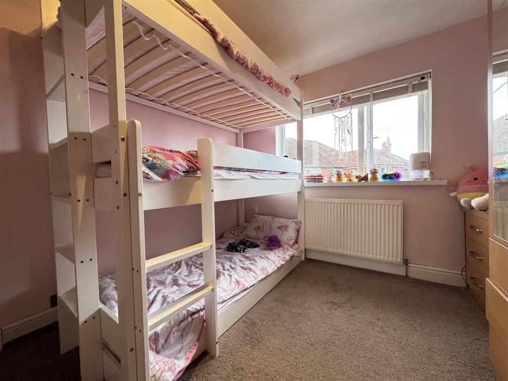 IMG_9976 (Large).JPG