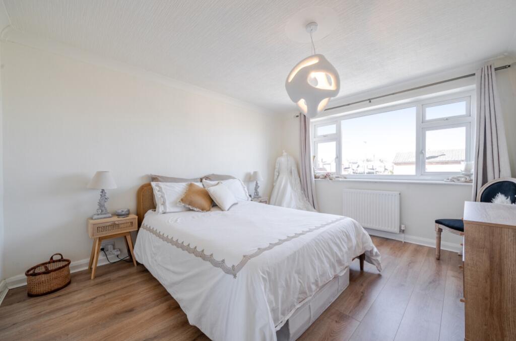 EweMove Wetherby Bedroom 2a