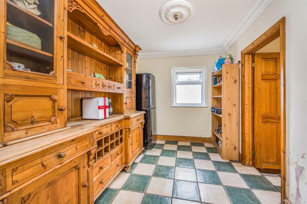 136 London Road, Widley-Small-PorticoMarketing-O'H