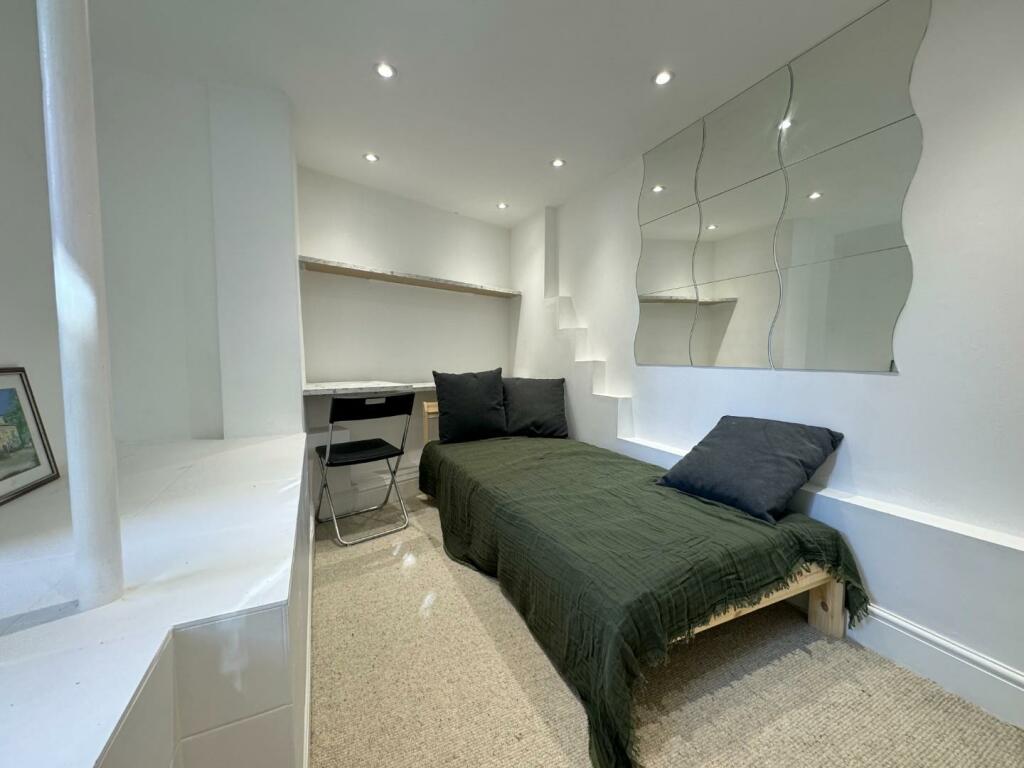 Photo 27-08-2024, 15 33 38.jpg