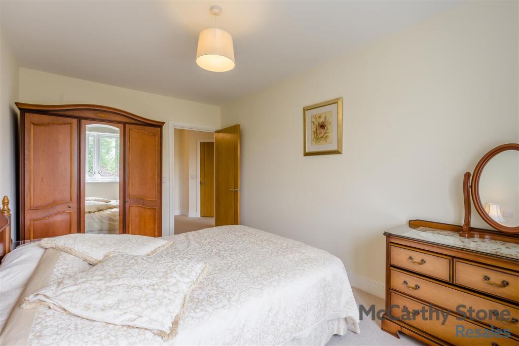 8651559-interior08.jpg