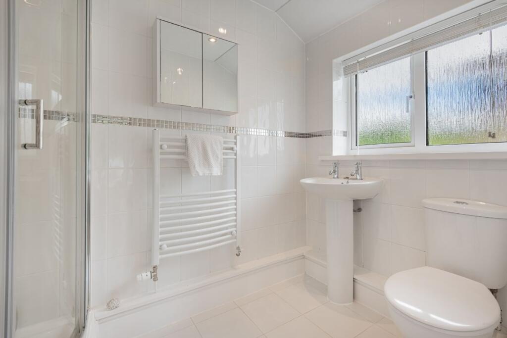 Bedroom One Ensuite