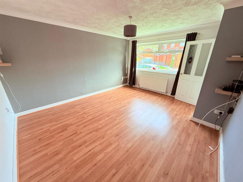 PHOTO-2025-04-07-13-27-27 (6).jpg