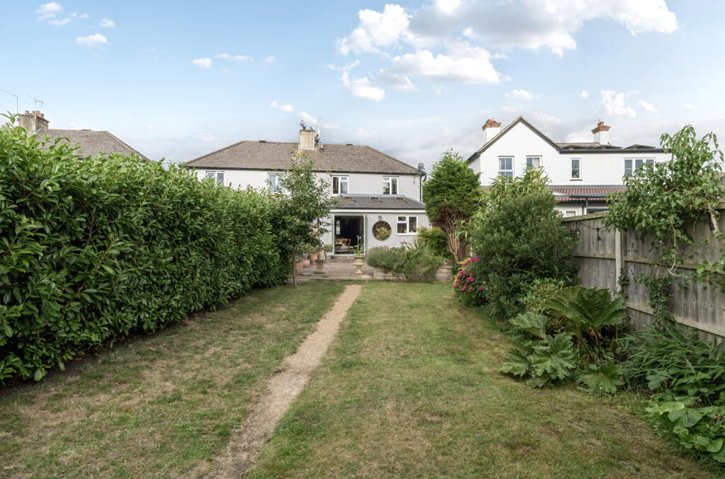 1318027-39-687ff4...