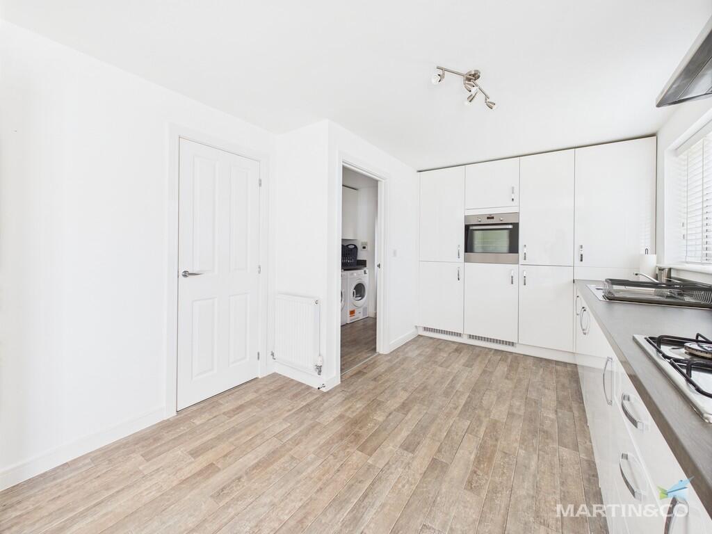 CAM03111G0-PR0348...