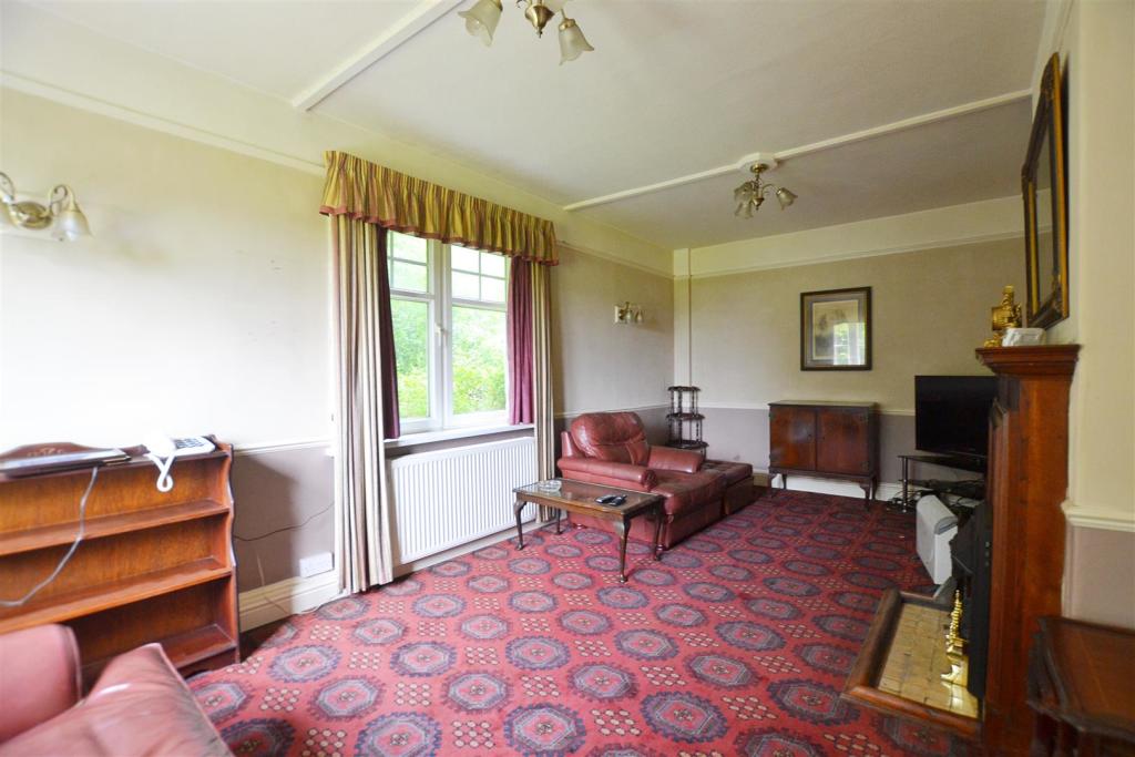 living room.JPG