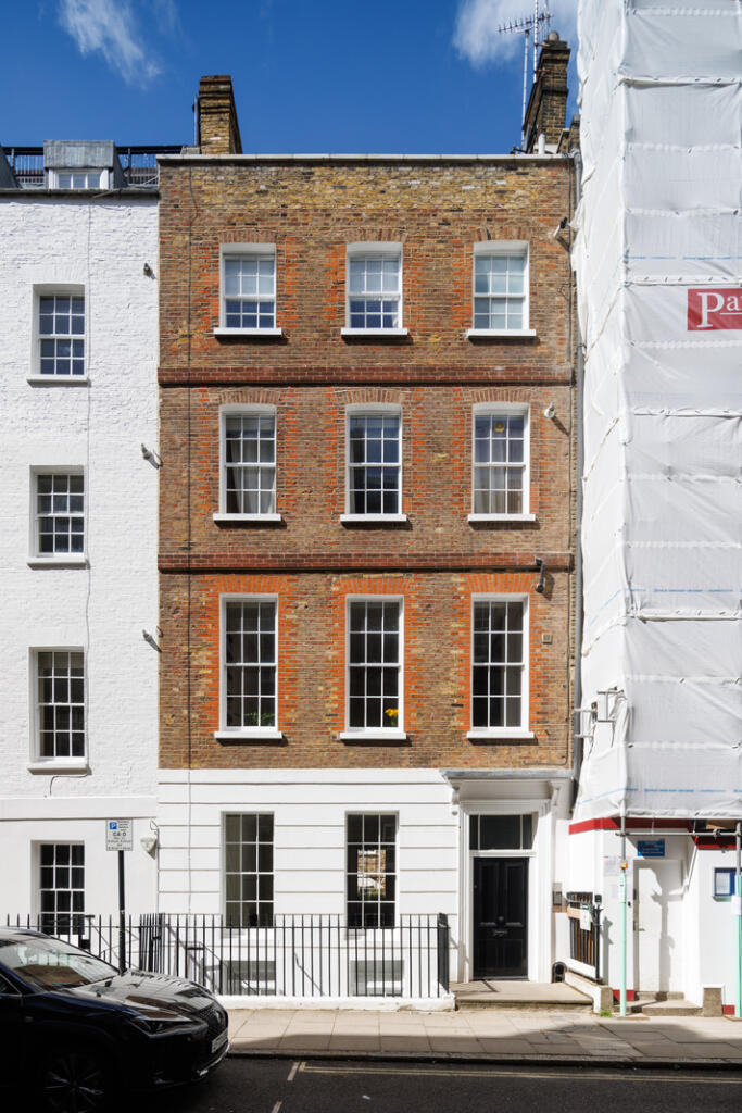 288585 - OldGloucesterStreetLondon-JSouteyrat-1...
