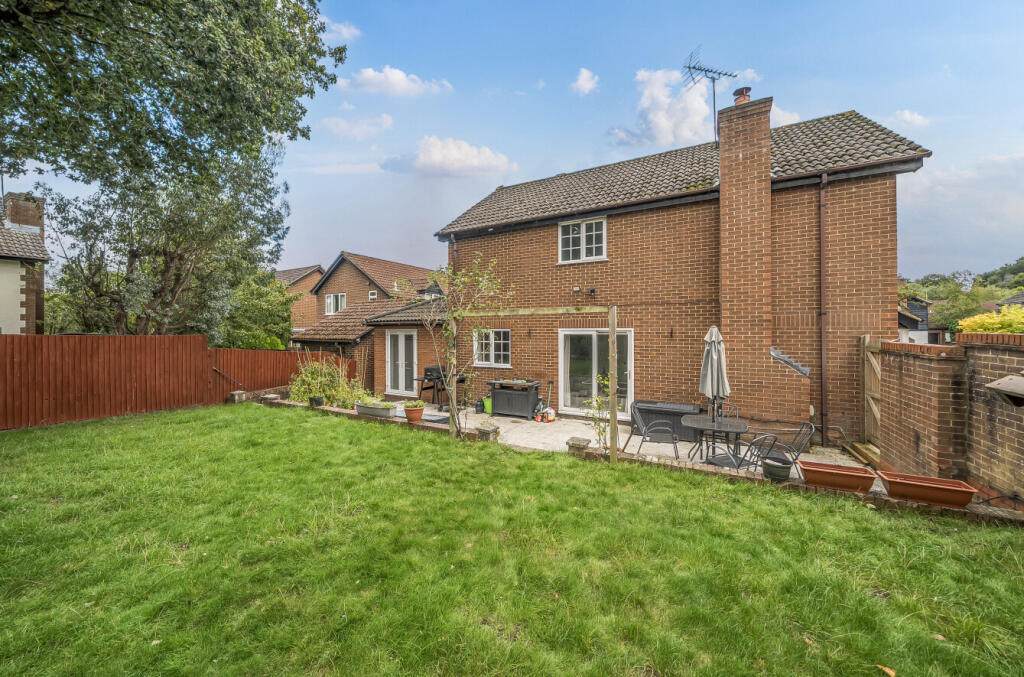 1355391-24-68cc26...