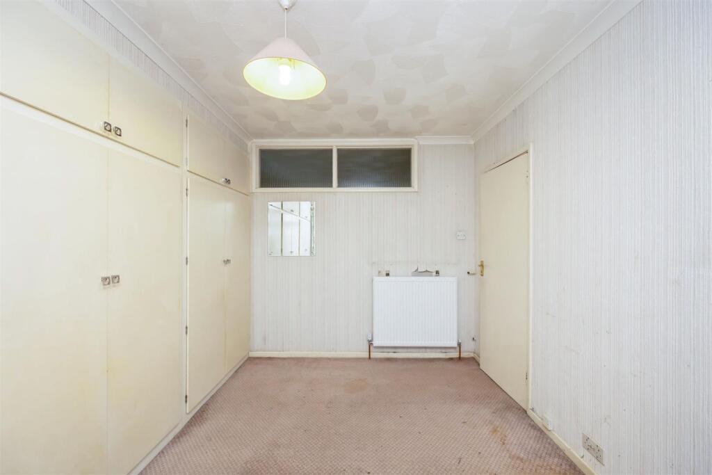 Braybon Avenue BEDROOM 3.jpeg