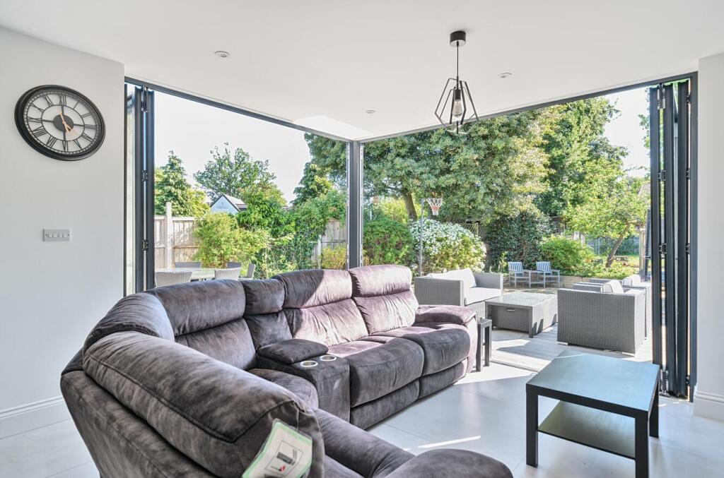 Kitchen/Living Room