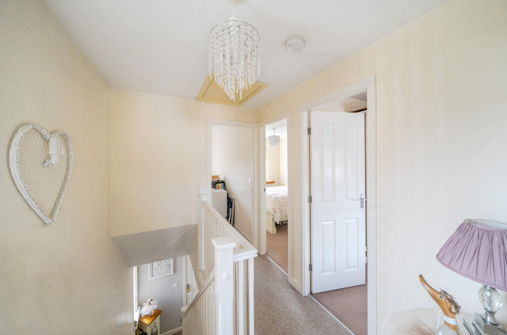 1307031-4-685d137...