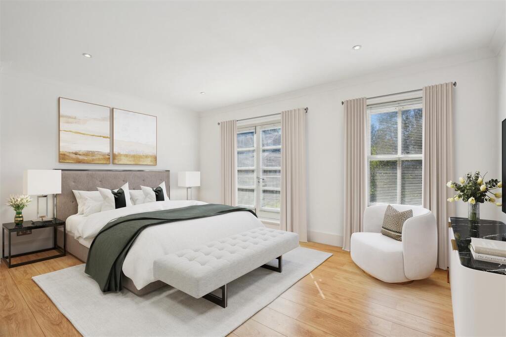 Nicholas Mews, W4 - FOR SALE