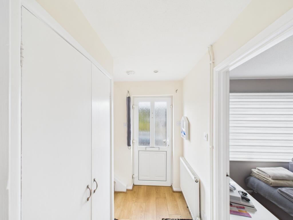 CAM01721G0-PR0097-STILL005