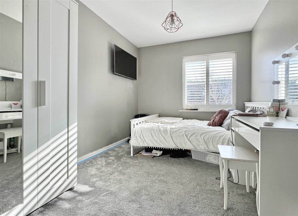 Bedroom 3.jpg
