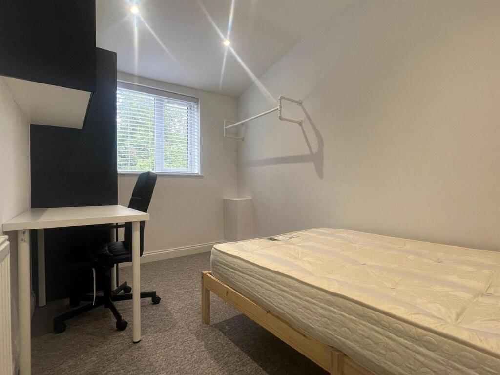 103 St Pauls 23 Bed4a.jpg