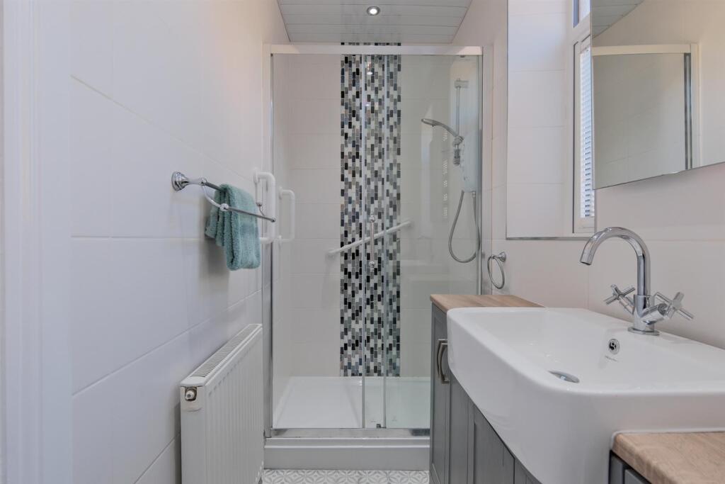 026-140 Caledonian Road Wishaw, ML2 0HT.jpg