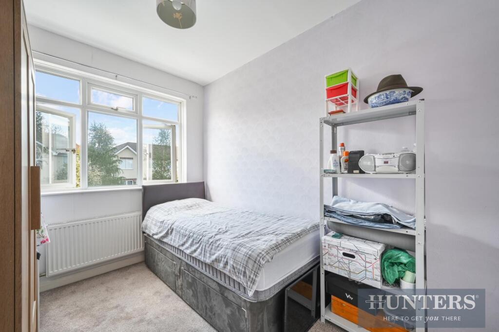 LANGLEY AVENUE (14).jpg