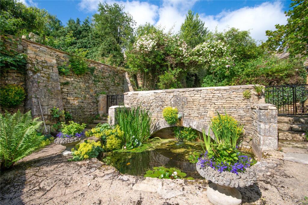 Outdoor Entertaining