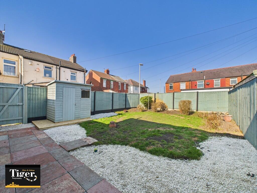 CAM02176G0-PR0518...