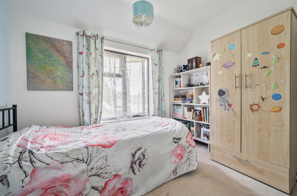 1327380-6-687e501...