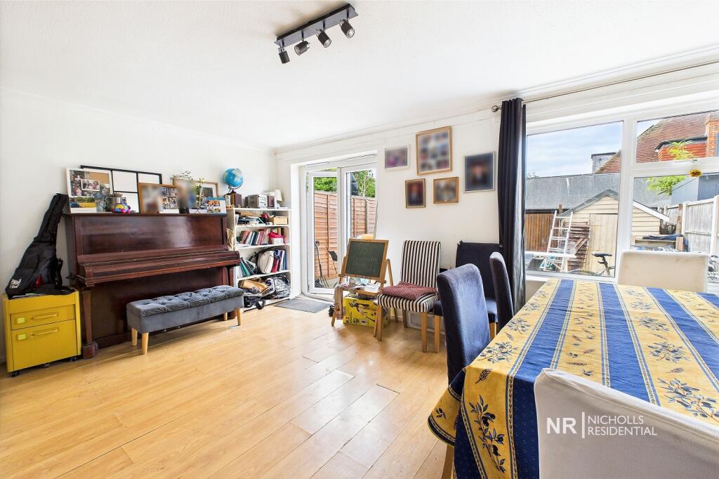 Lounge /  Dining Room