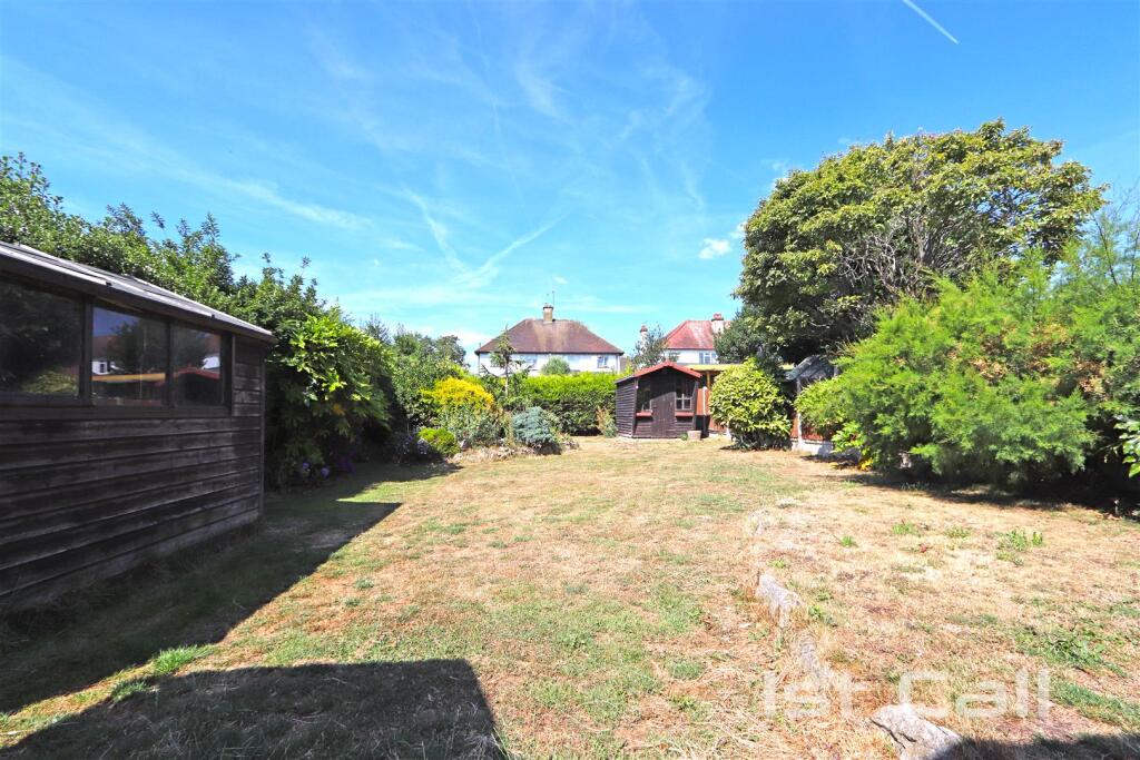 West Facing Rear Garden