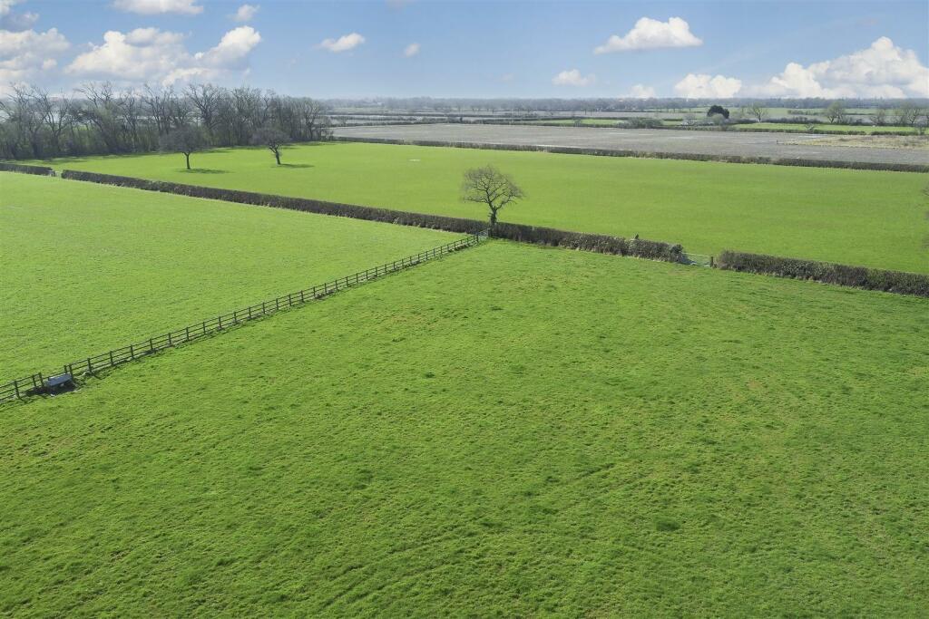 008 - Chapel Farm.JPG