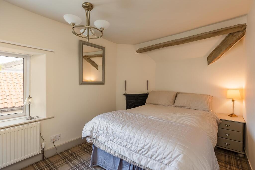 Bondgate 49 Bedroom 2-1.jpg