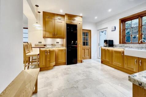 110246_ADR-S-24278_IMG_05_0000_max_476x317