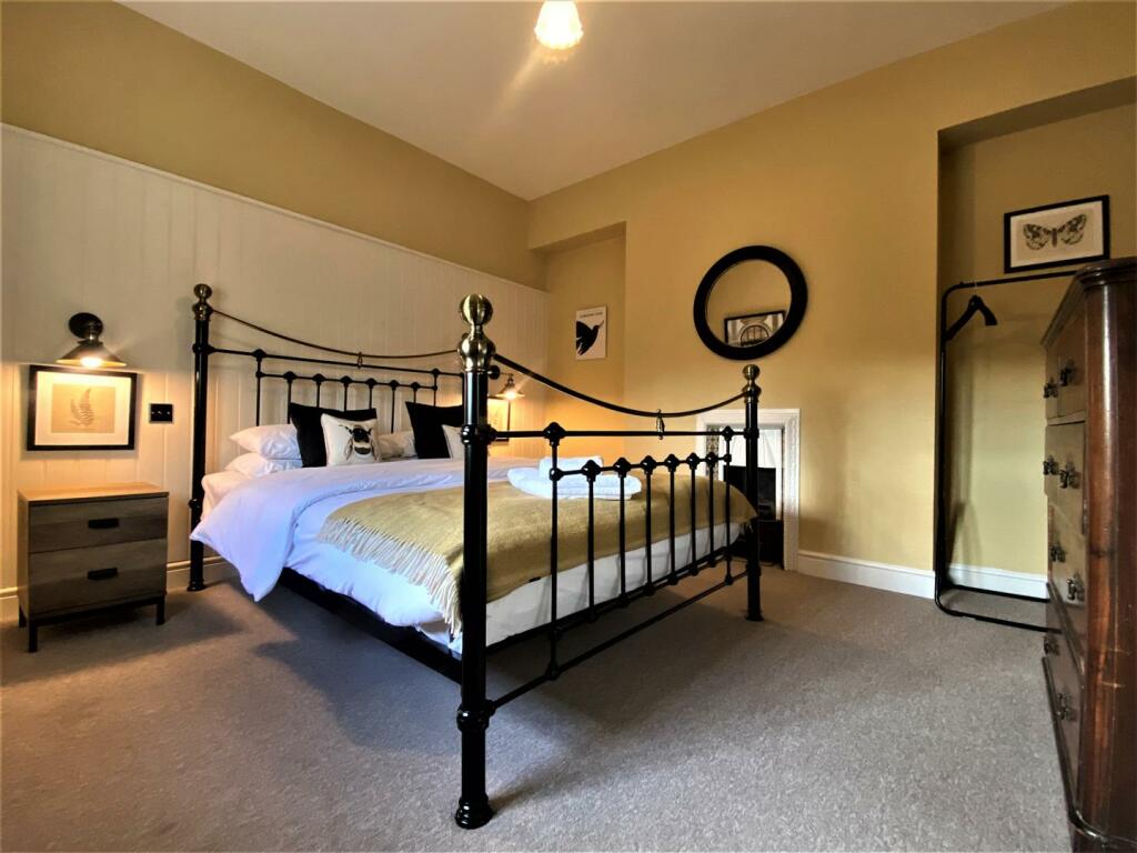 Bedroom one III.jpg
