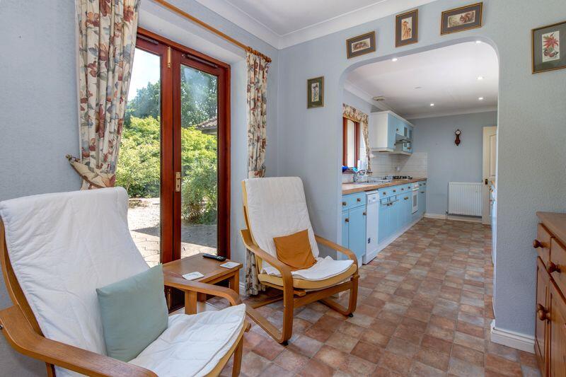 Breakfast room