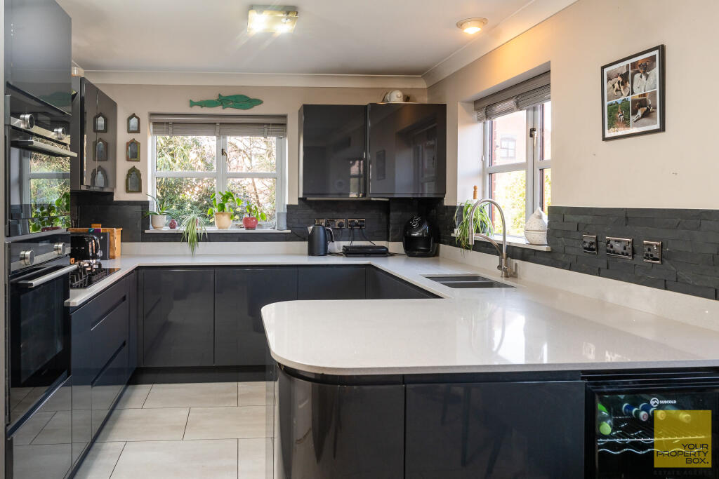 15 hanbury Croft0056