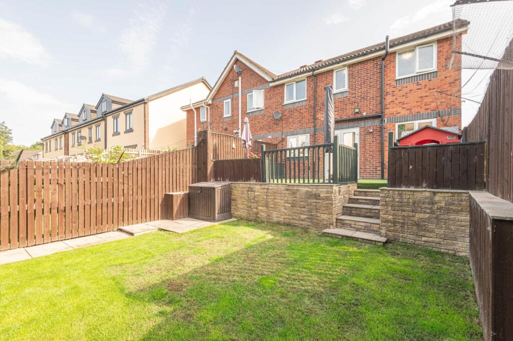 23 - 19 Marsland Court BD19 4QQ