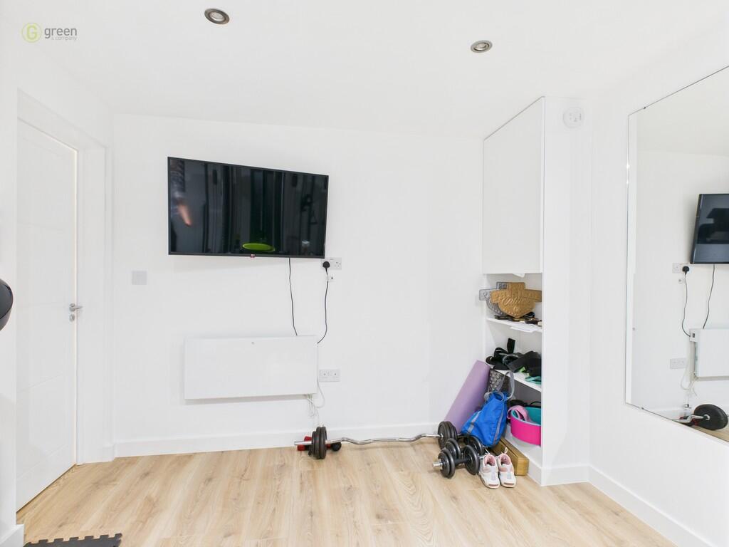 CAM04914G0-PR0164...