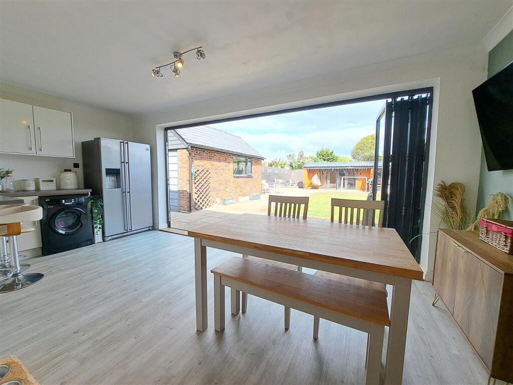 Open Plan Kitchen/Breakfast/Family Room