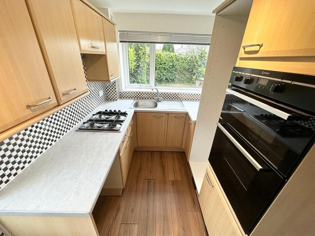 28 br IMG_1049_7_...