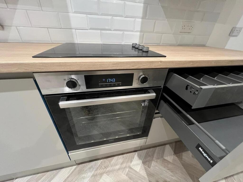 Kitchen/Reception