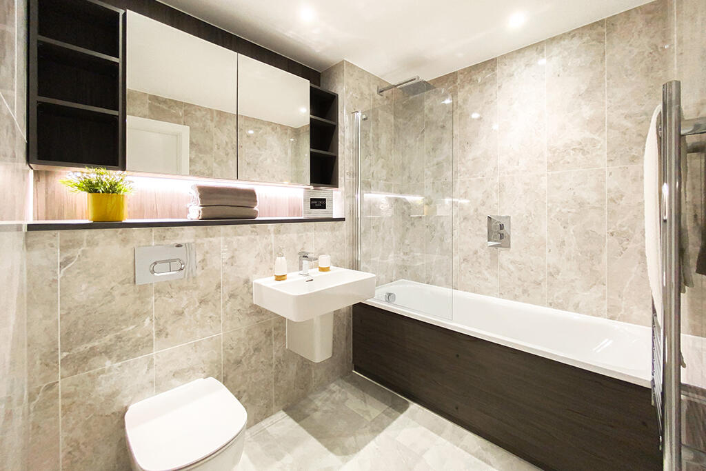 Main Bathroom